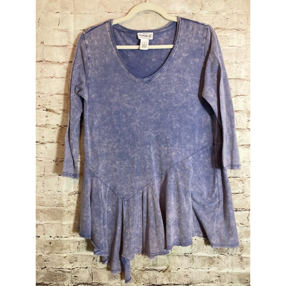 For The Republic Top Womens Small Purple Tie Dye Distressed Asymmtric Ruffle Hem